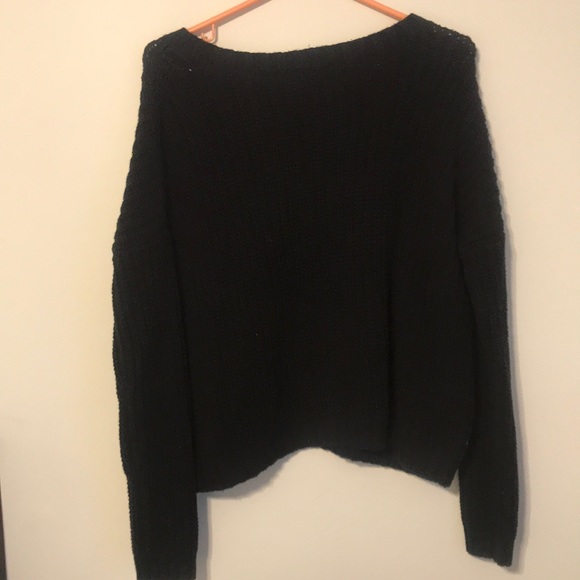 Express Sweater - Picture 3 of 3